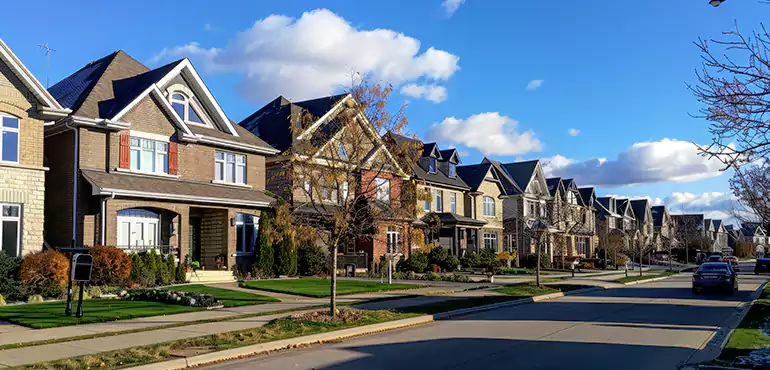 Why Choose Us for Selling Your Foreclosed House in Huntsville, AL?